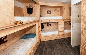 Deck Lodge - Hostel
