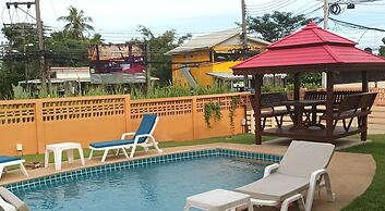 Studio Deluxe Avec Services Hôteliers - Adults Only