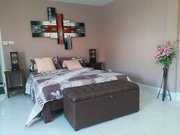 Studio Deluxe Avec Services Hôteliers - Adults Only