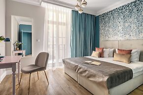 District17 - LoftAffair Collection