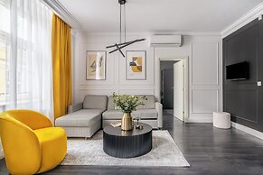 District17 - LoftAffair Collection