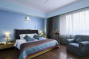 The Piccadily Lucknow