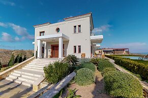 Ocean Villas Complex by Ocean Residences