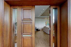 Ocean Villas Complex by Ocean Residences