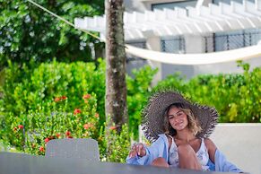 Wyndham Palmas Beach and Golf Boutique Resort