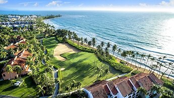 Wyndham Palmas Beach and Golf Boutique Resort