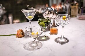 Woodlark Hotel Portland, a Tribute Portfolio Hotel