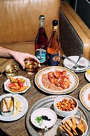 Woodlark Hotel Portland, a Tribute Portfolio Hotel