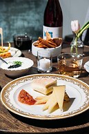 Woodlark Hotel Portland, a Tribute Portfolio Hotel