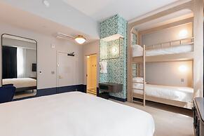 Woodlark Hotel Portland, a Tribute Portfolio Hotel