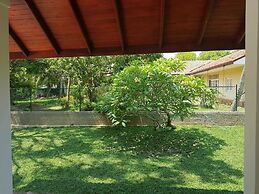Araliya Cottage