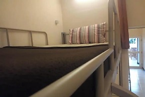 Pondok Backpacker City Square