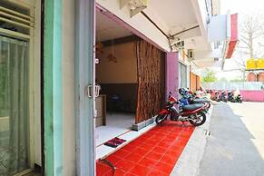 Pondok Backpacker City Square