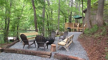 Lake Santeetlah Log Cabin