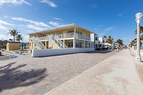 Paradise Oceanfront HBH