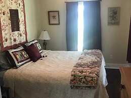 Lillian Farms Bed & Breakfast