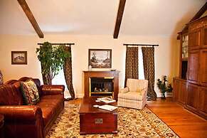 Lillian Farms Bed & Breakfast