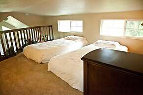 Lillian Farms Bed & Breakfast