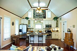 Lillian Farms Bed & Breakfast