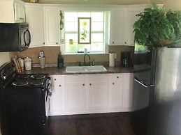 Lillian Farms Bed & Breakfast