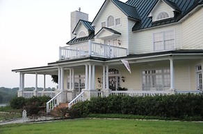 Lillian Farms Bed & Breakfast