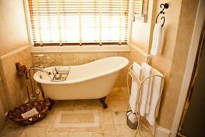 Lillian Farms Bed & Breakfast