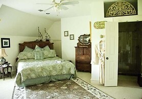 Lillian Farms Bed & Breakfast