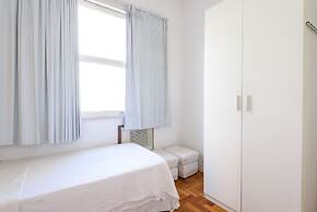 Omar do Rio - Apartamento BC33