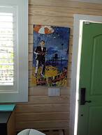 6West Beach Cottages