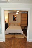 6West Beach Cottages