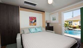 6West Beach Cottages