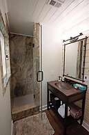 6West Beach Cottages