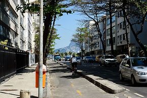 Omar do Rio - Apartamento FO407