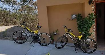 Casa Arcoiris Zihuatanejo