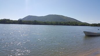 Casa Arcoiris Zihuatanejo
