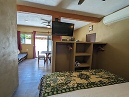 Casa Arcoiris Zihuatanejo