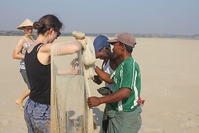 Living Irrawaddy Dolphin Project