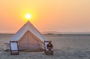 Living Irrawaddy Dolphin Project