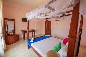 roylanka inn