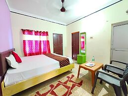 Goroomgo J K Inn Puri