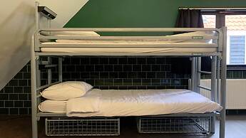 Durty Nelly's - Hostel