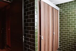 Durty Nelly's - Hostel