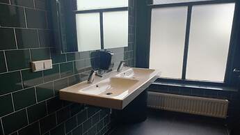 Durty Nelly's - Hostel