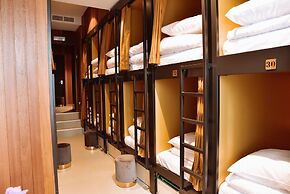 Durty Nelly's - Hostel