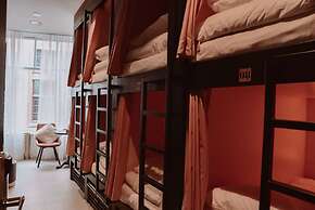 Durty Nelly's - Hostel