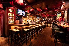 Durty Nelly's - Hostel