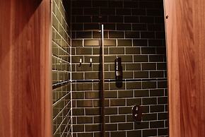 Durty Nelly's - Hostel