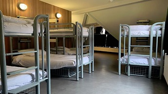 Durty Nelly's - Hostel