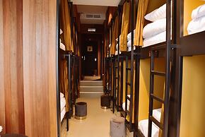 Durty Nelly's - Hostel