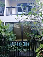 Sri Ngachang House